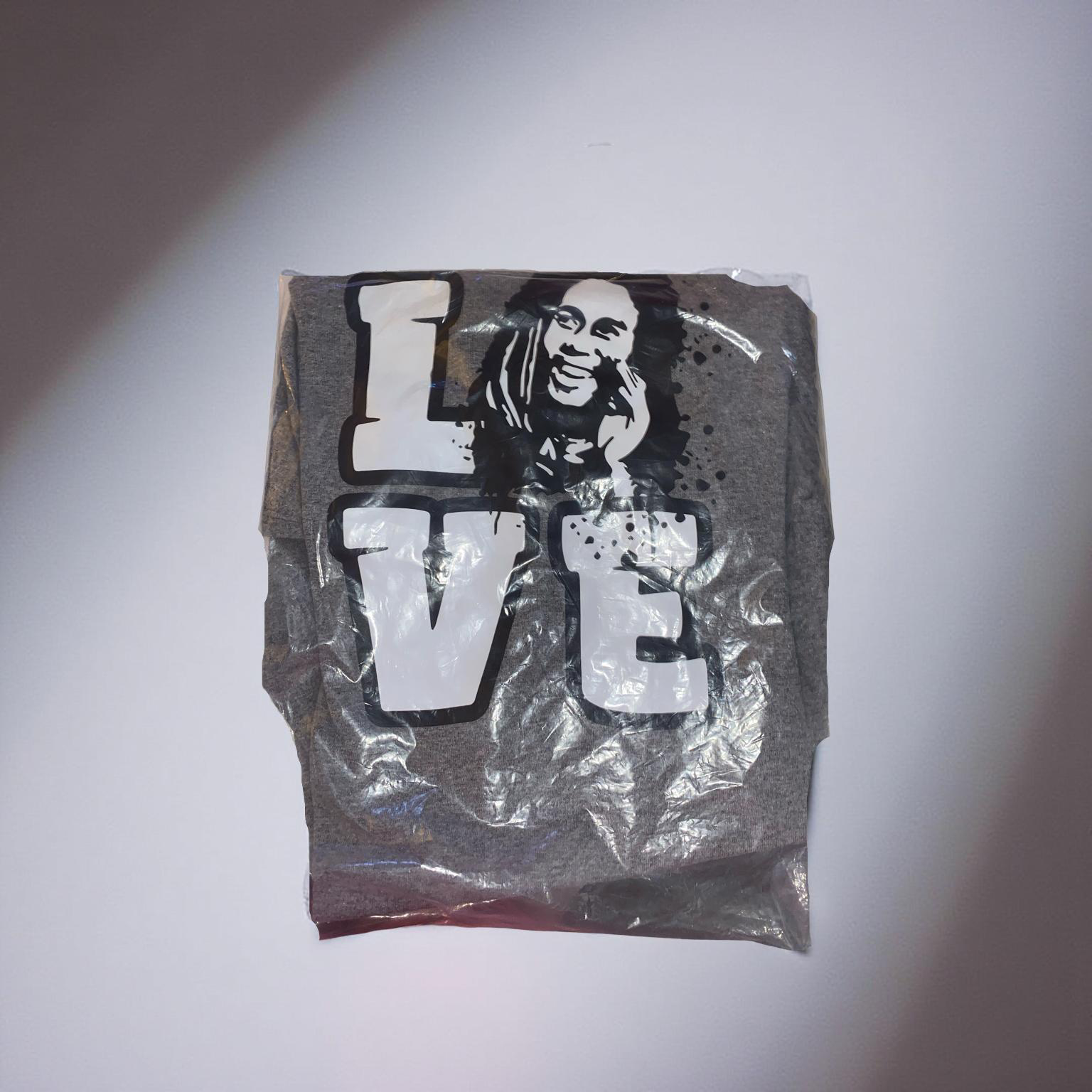 Bob Marley love t -shirt